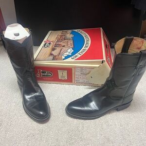 Justin Boots Women's Classic Black Heeled Boots